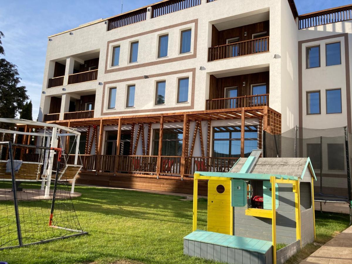 Guest house Sim House 3*