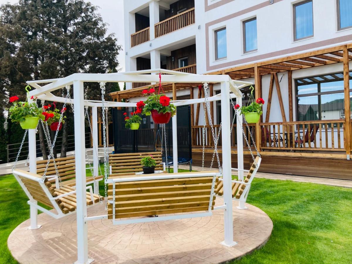 Sim House Guest house Gura Humorului